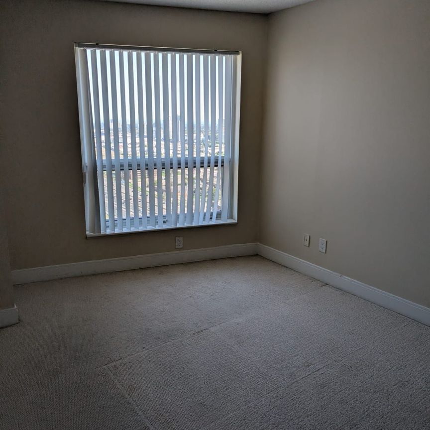For Lease - 135 Village Green Square Unit# 3916, Toronto, Ontario - Photo 1