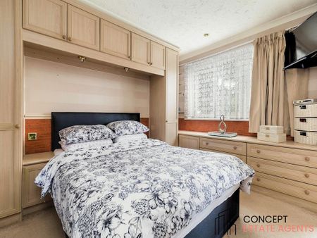 4 bedroom terraced house to rent - Photo 5
