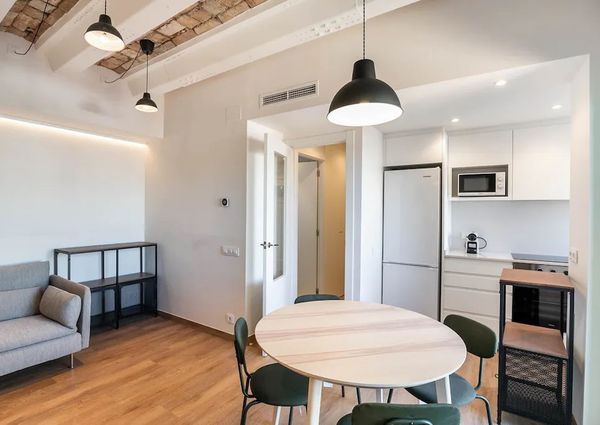 Carrer de Rogent, Barcelona, Catalonia 08026