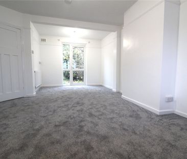 Clyfford Road, Ruislip, HA4 6PX - Photo 1