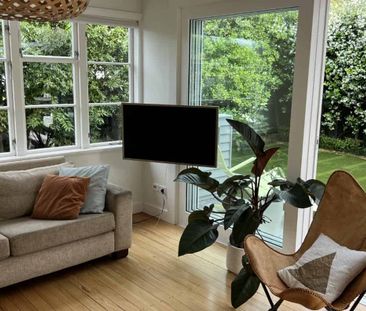 Queen St - Summer stunner - Photo 3