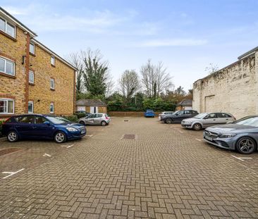 Canbury Park Road, Kingston Upon Thames KT2 - Photo 6