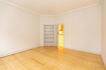 Rummelig lejlighed med central beliggenhed i Aalborg - Photo 3