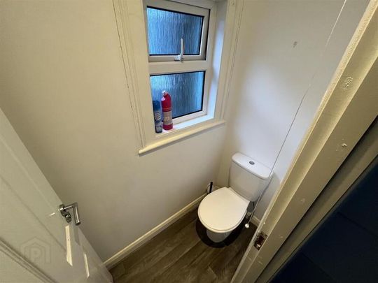 21a Clandeboye Road, Bangor, BT20 3LB - Photo 1