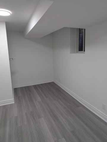For Lease - 198 willowbrook Drive Unit# Basement, Whitby, Ontario - Photo 5