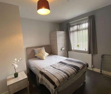 Grangefield Avenue, DN11 - Photo 1