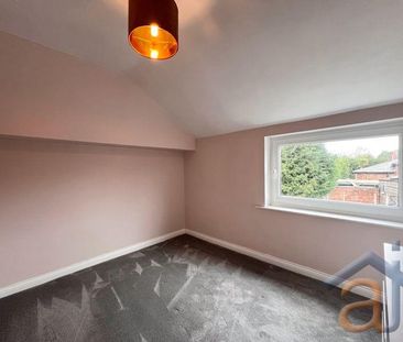 2 bedroom semi-detached house to rent - Photo 5