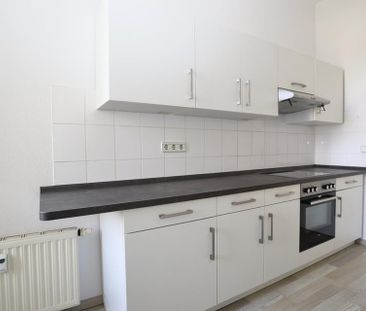 mitten auf dem Schloßberg • 2 Zimmer • neues Laminat • mit Balkon •... - Photo 5