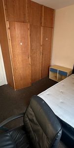 Room in a Shared House, Lytham Road, LE2 - Photo 3