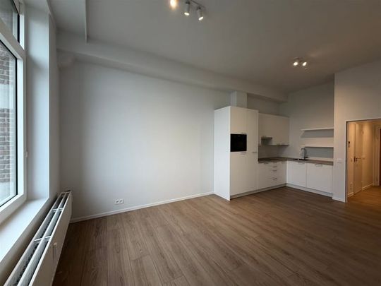 Appartement te huur - Foto 1