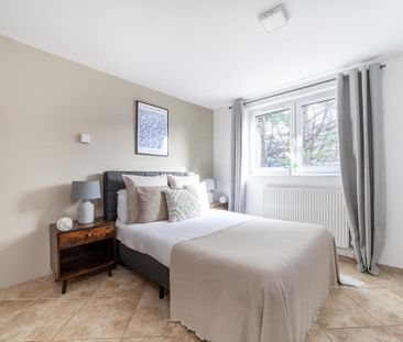 1 bedroom ground floor flat to rent - Photo 5