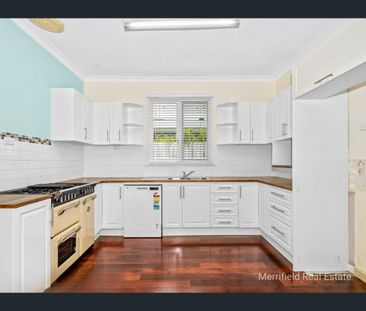 12 Halifax Street, Mount Melville, WA 6330 - Photo 2