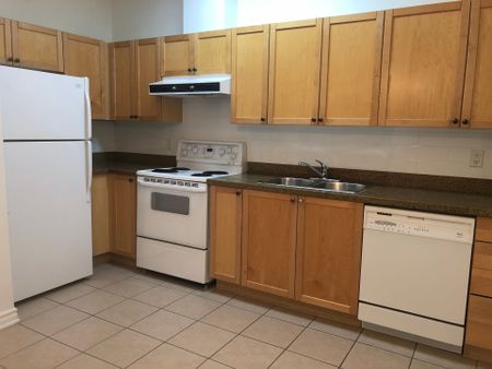 For Lease - 33 Wallace Street Unit# 124, Vaughan, Ontario - Photo 3