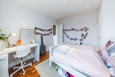 4 bedroom maisonette to rent - Photo 4