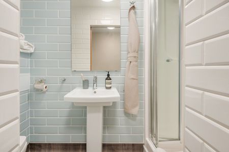 Room in a Shared House, Gravity Co Finsbury Park, N4 - Photo 4