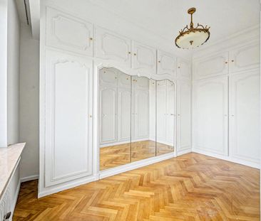 Roosevelt - bel appartement de 276 m² - Terrasse SUD - 4ch - Photo 2