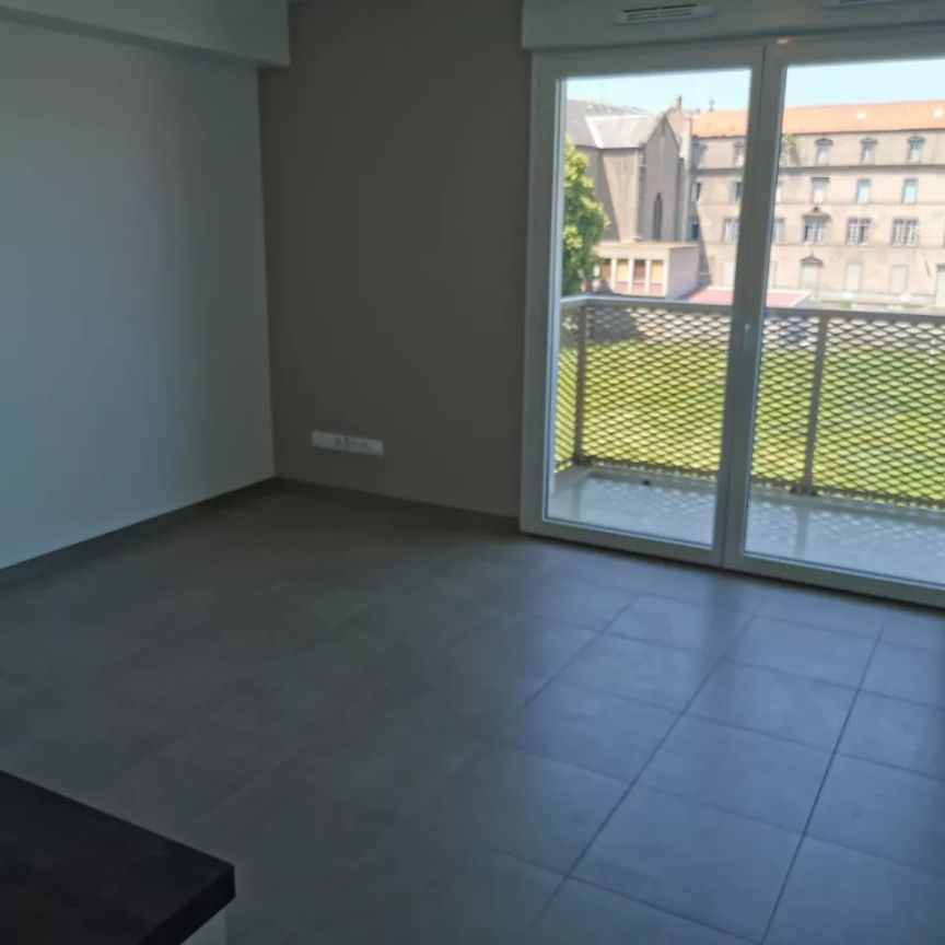 Appartement Clermont Ferrand 1 pièce(s) - studio de 28.02 m2 - Photo 1