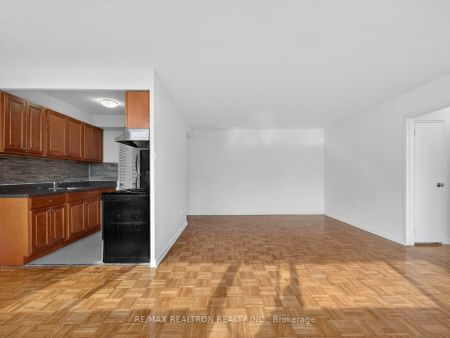 25 Bedford Road #406 - Photo 3