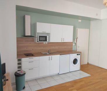 Location Appartement 1 pièce Meublé 27m² LE HAVRE 76600 - Photo 4