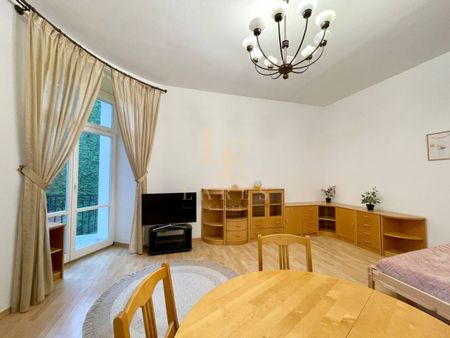 Zabytkowa kamienica | Balkon | Wysokie sufity - Фото 5