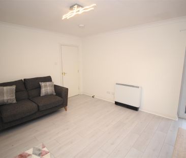 Blagdon Court, Belvedere Gardens, Benton, Newcastle Upon Tyne NE12 - Photo 1