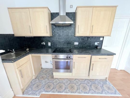 1 bedroom ground floor flat to rent - Photo 1