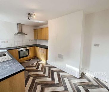 Hainton Avenue, Grimsby, DN32 - Photo 1
