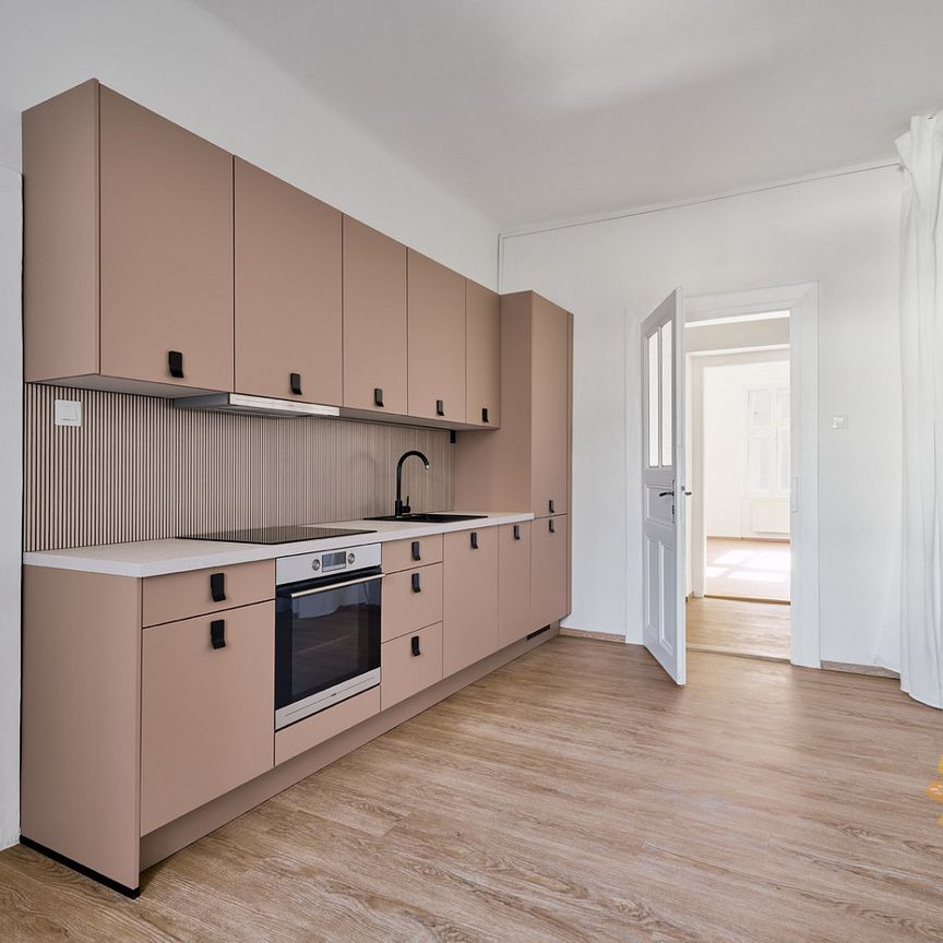 Pronájem bytu 2+kk 51 m² - Photo 1
