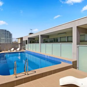 AMAZING LOCATION AND ROOFTOP SWIMMING POOL - Photo 3