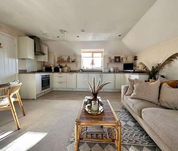 Hayes Drive, Three Mile Cross, RG7 - Photo 2