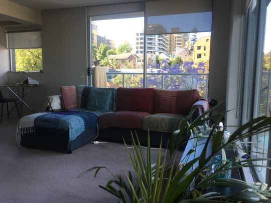 North Sydney - Photo 1