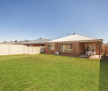 23 Sadlier Street, Wodonga VIC 3690 - Photo 4