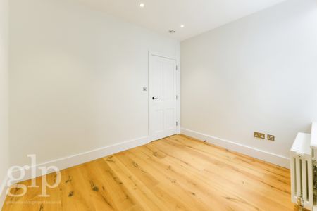 1 Bedroom Apartment, Duck Lane, London, Greater London, Soho, W1F - Photo 5