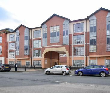 2 bedroom flat to rent - Photo 2