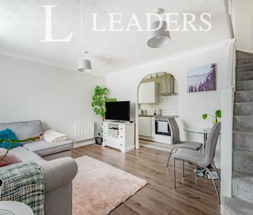 1 bedroom house to rent The Copse, South Nutfield, Redhill, RH1 - Photo 2