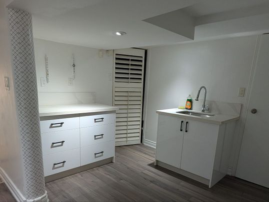 For Lease - 28 Lakeland Crescent, Richmond Hill, Ontario - Photo 1