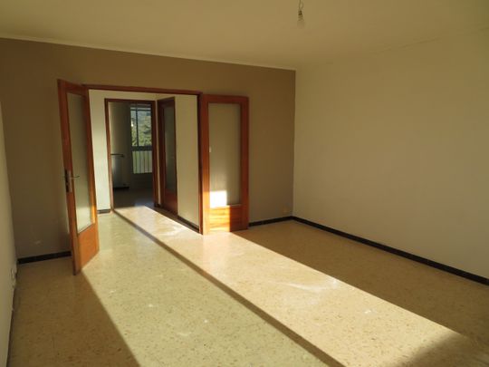 T3+GARAGE 545€ H.C St-Cesaire Nîmes, 71m² - Photo 1