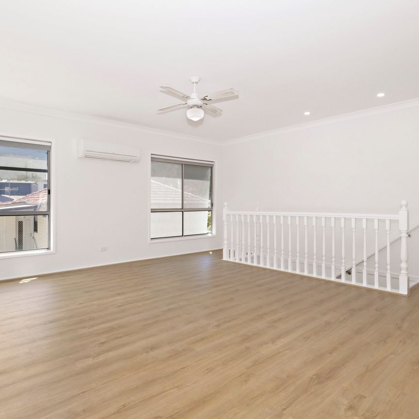 9 Griffiths Street, Charlestown NSW 2290 - House For Rent | Domain - Photo 1