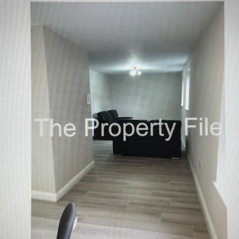 4 bedroom apartment to rent - Photo 1