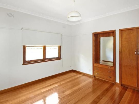103 Minerva Road, Herne Hill - Photo 1