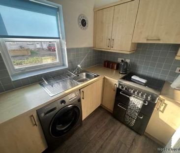 2 bedroom property to rent in Renfrew - Photo 2