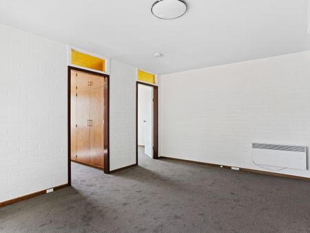 2/92 Barrack Street West Hobart TAS 7000 Australia - Photo 3