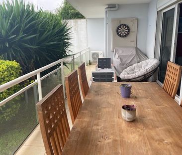 Location Appartement 3 pièces 66m² ST DENIS 97400 - Photo 6