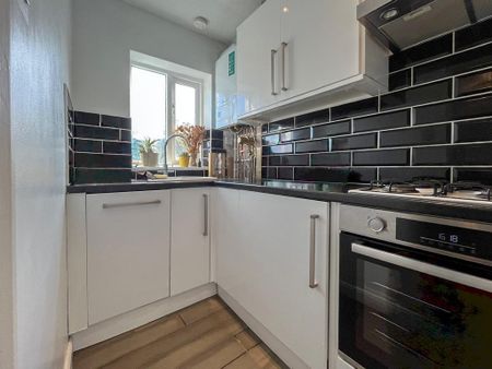 1 bedroom maisonette to rent - Photo 3