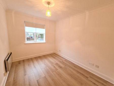 Overton Road, South Sutton, Surrey, SM2 6RB - Photo 4