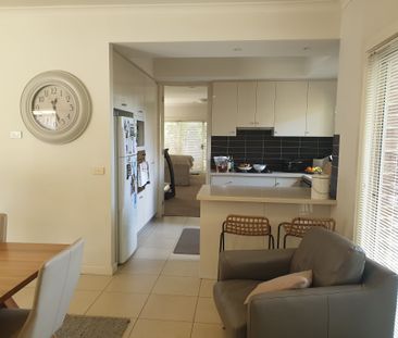 Wantirna South - Photo 3