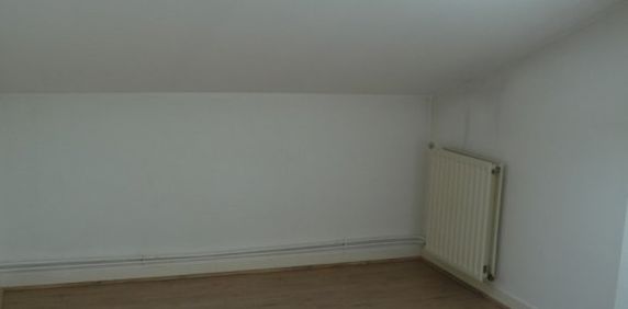 APPARTEMENT T5 A LOUER - Photo 2