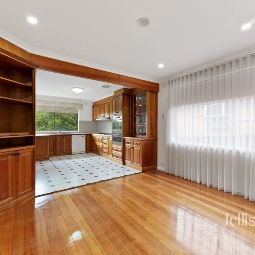 Exceptional Family Home within Viewbank College Zone - Photo 1