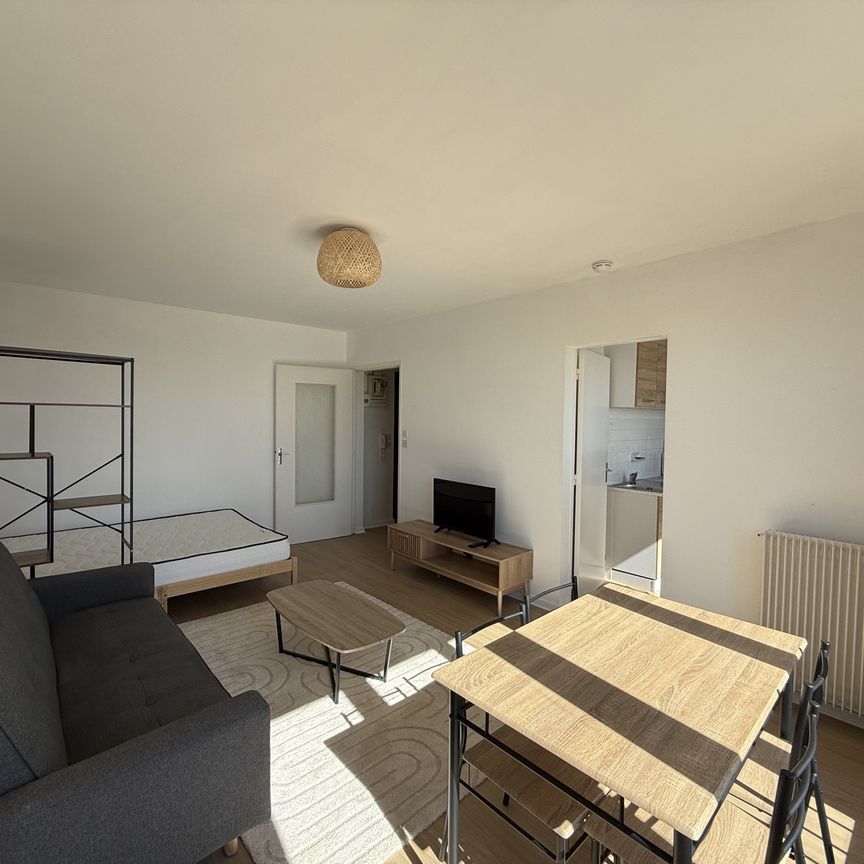 Location Appartement 1 pièce 30m² LIMOGES 87000 - Photo 1