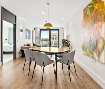 2 bedroom penthouse to rent - Photo 1